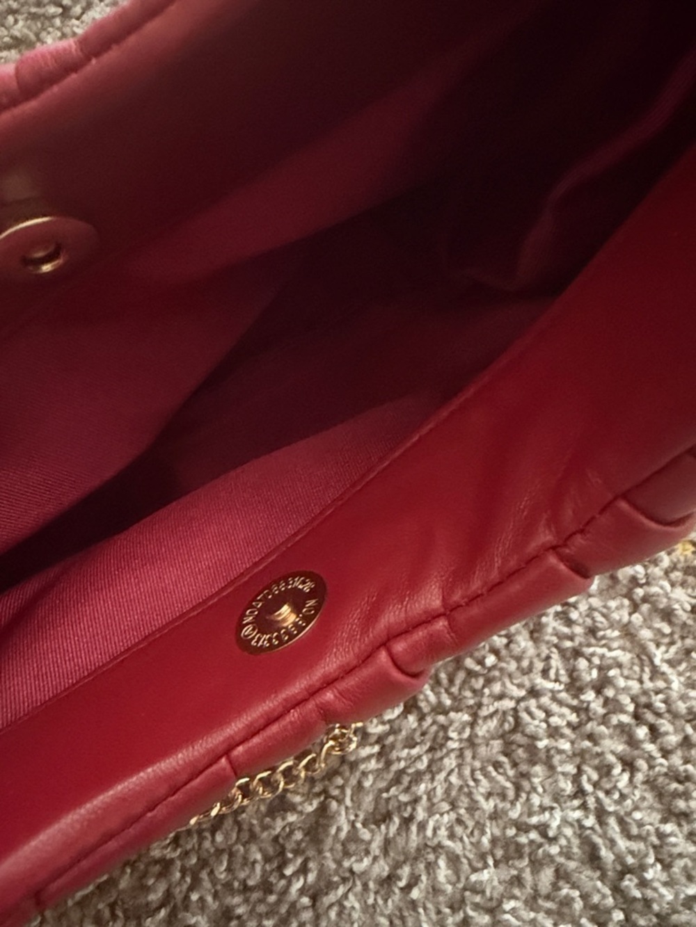 Red Ruched Handle Shoulder Bag - Picture 3 of 3